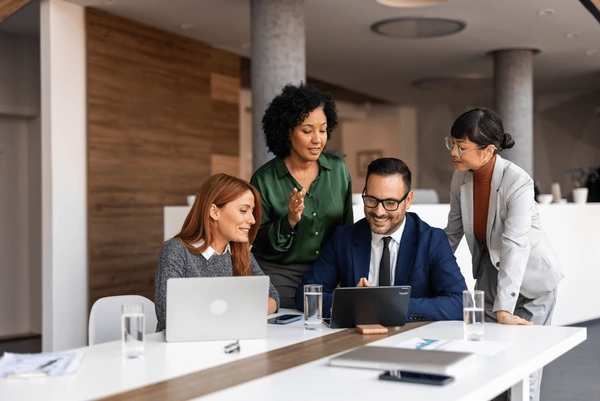 Linked Accounting team collaborating with clients